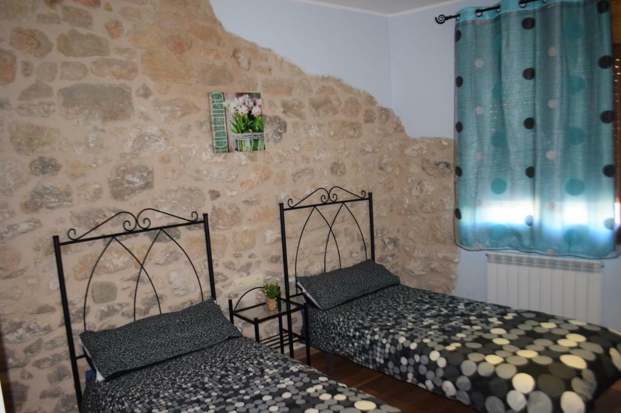 Apartamentos La Muralla Орта-де-Сан-Жоан Экстерьер фото